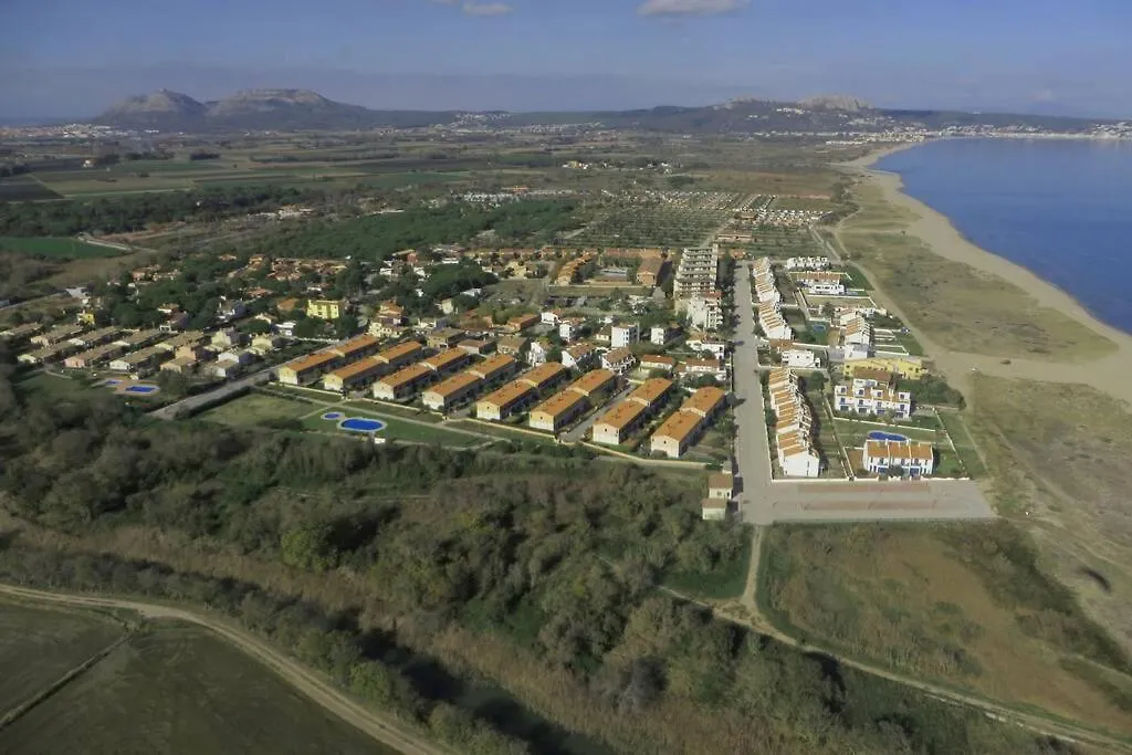 Mare Nostrum 223 Torroella De Montgri 0*,
